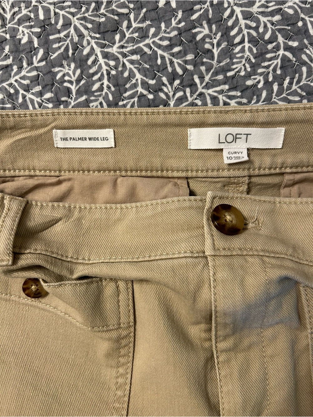 Wide-Leg Khaki Pants - Picture 3 of 3